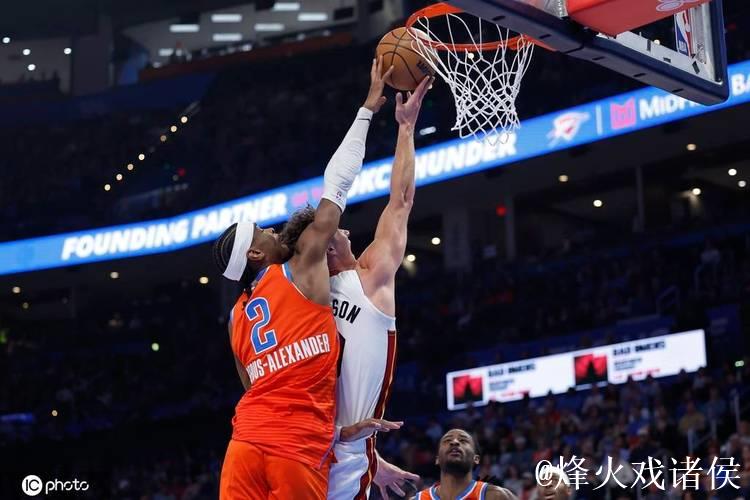 亚历山大29+8维金斯23+5 雷霆终结热火三连胜 亚历山大29+8维金斯23+5 雷霆终结热火三连胜